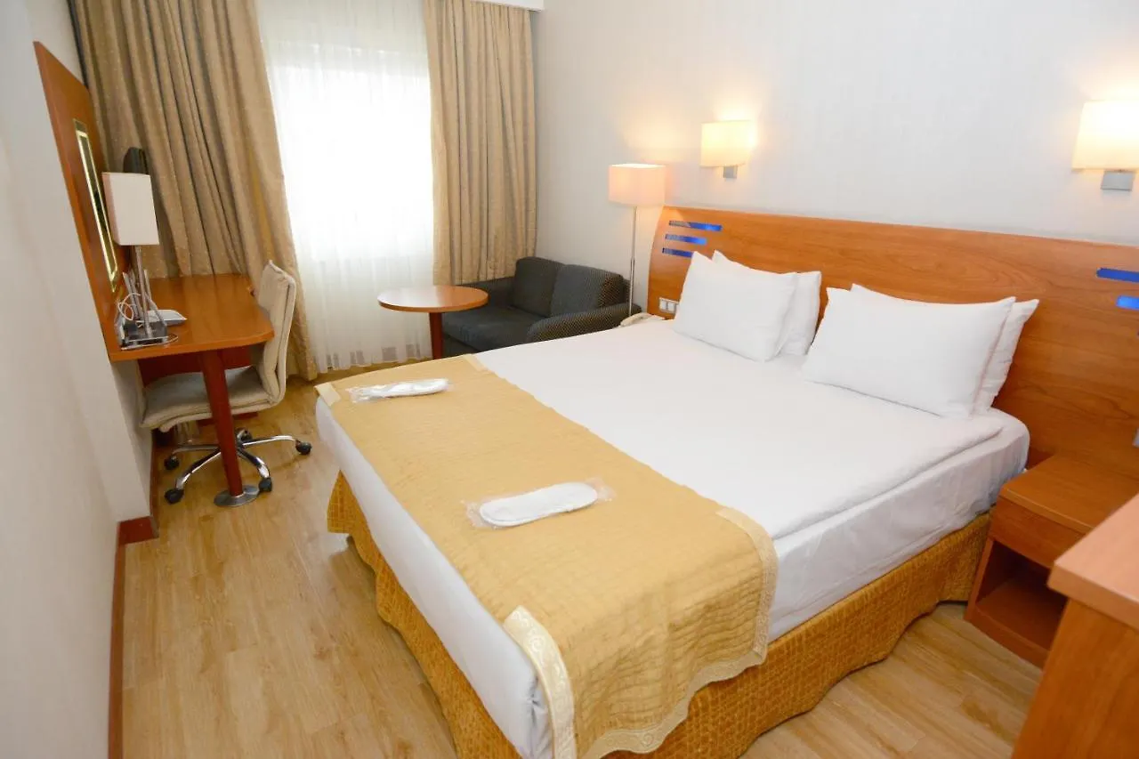 Hotel Holiday Inn Istanbul City By Ihg