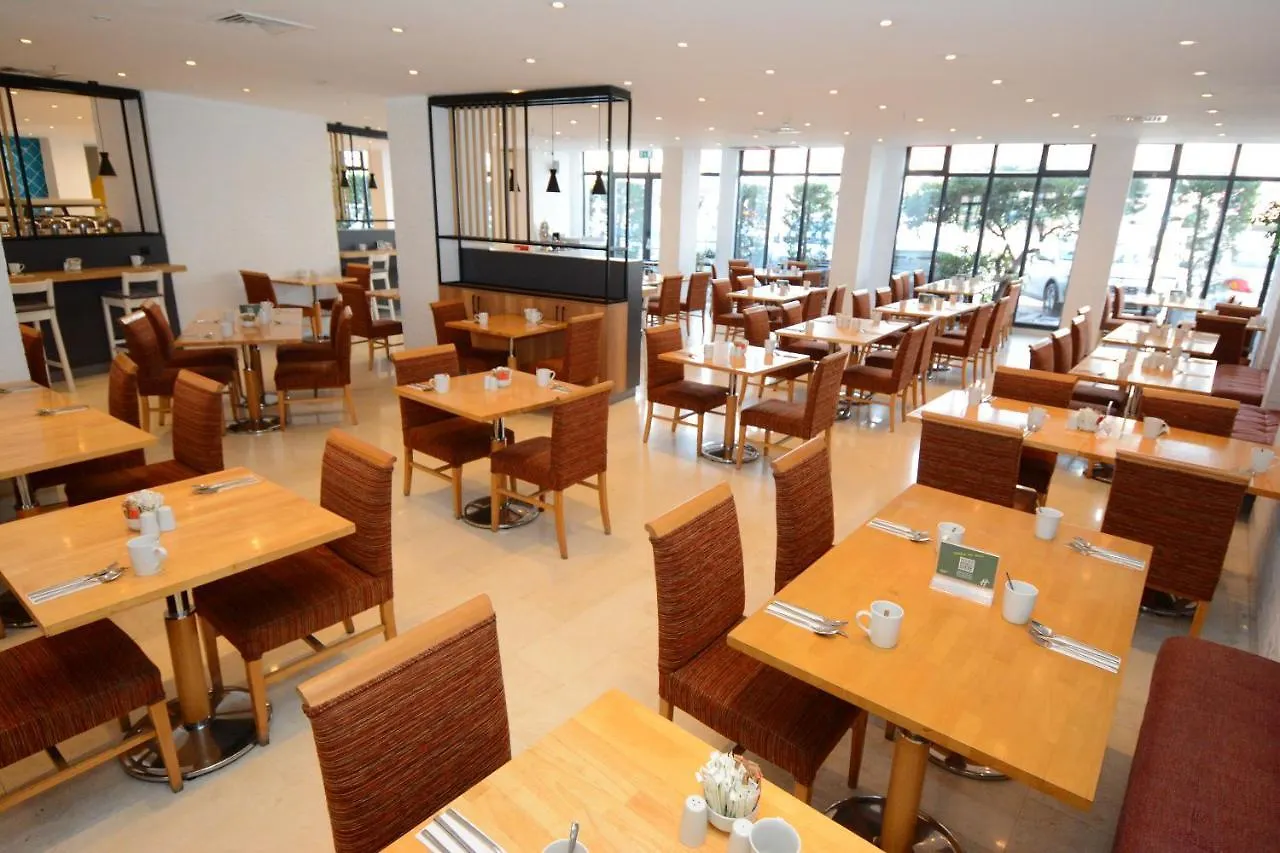 Holiday Inn Istanbul City By Ihg